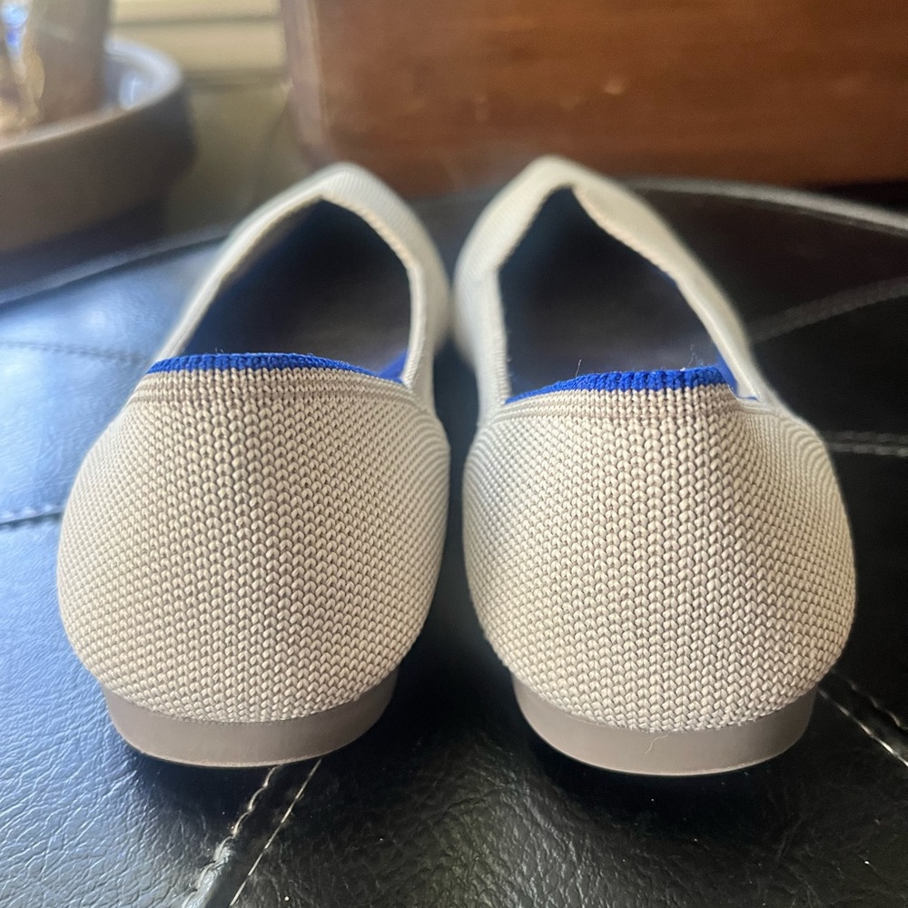 Rothy's Women's Beige Pointed Flats with Blue Trim - Picture 6 of 11
